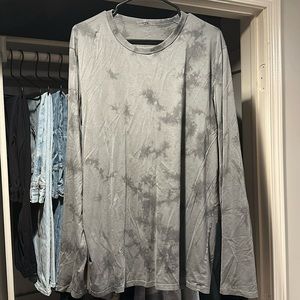 Xl lulu long sleeve shirt